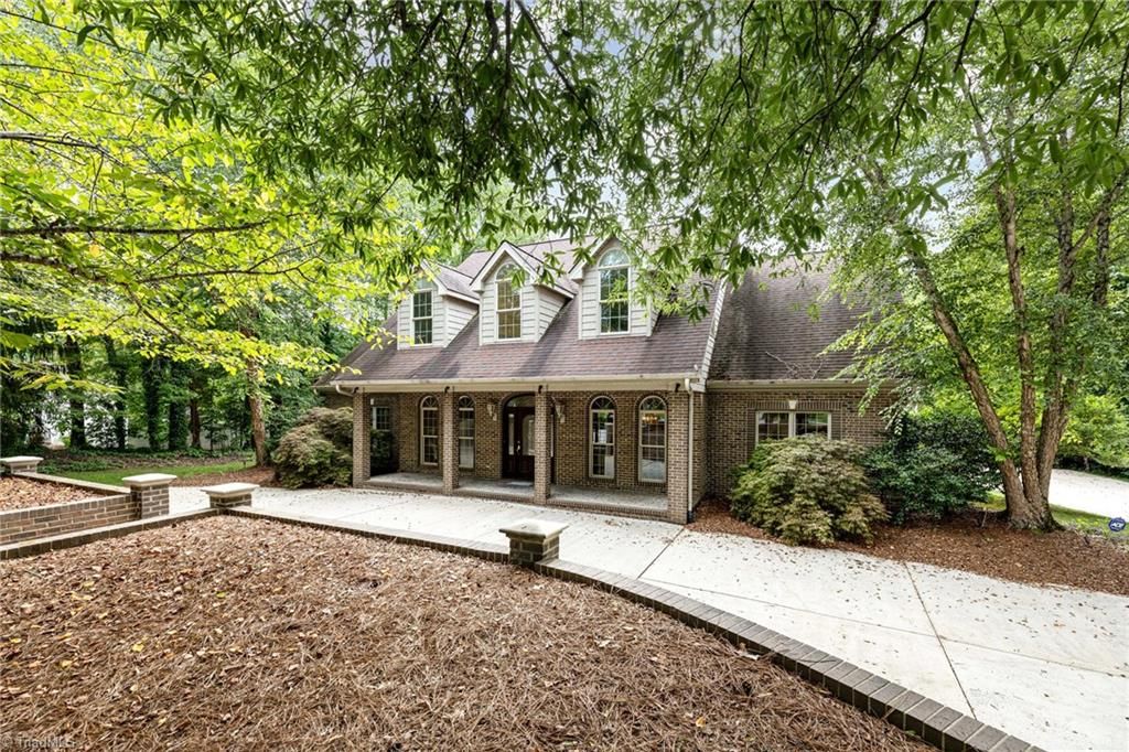 4105 Hardaway Drive, High Point, NC 27265