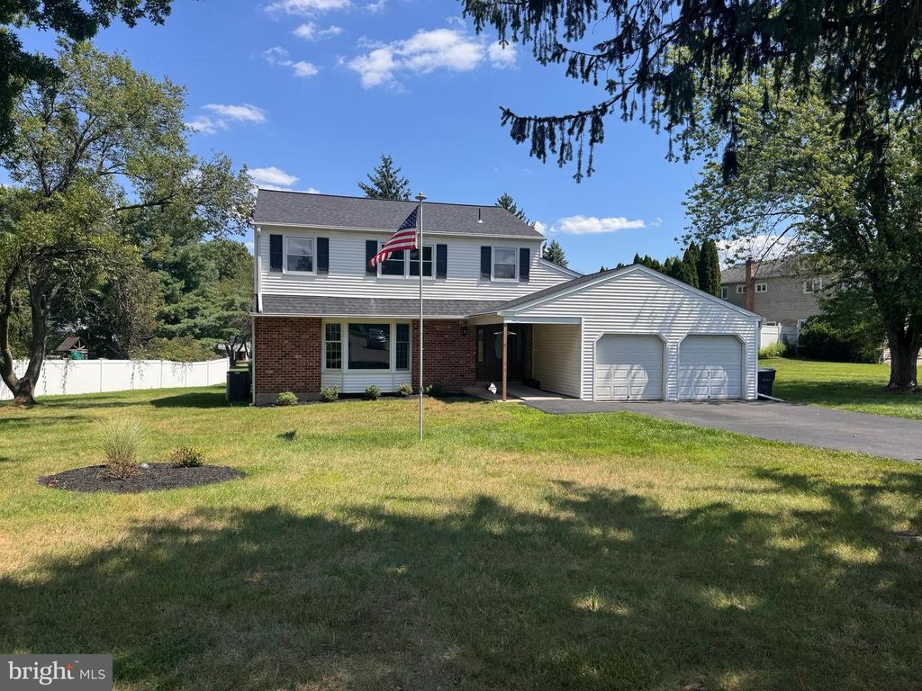 1045 MAYKUT AVE, COLLEGEVILLE, PA 19426 — photo 2
