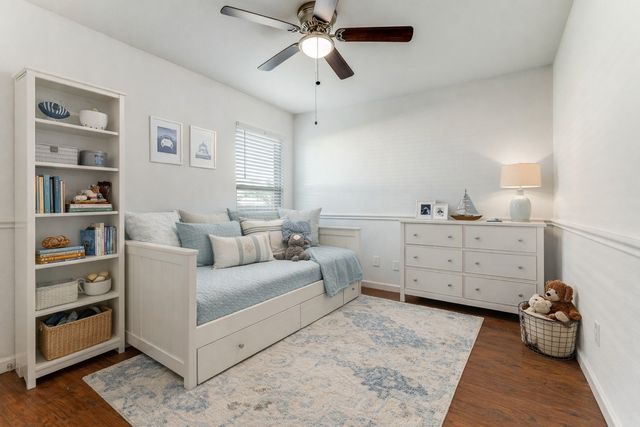 1112 Day Dream Drive, Fort Worth, TX 76052