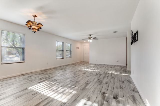 1112 Day Dream Drive, Fort Worth, TX 76052