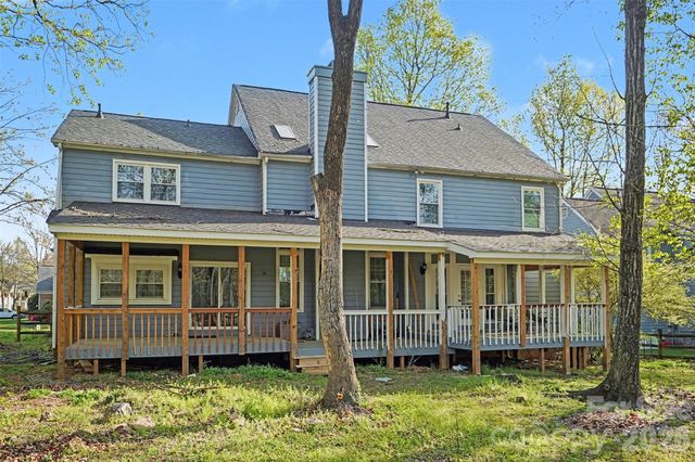 4615 Crownvista Drive, Charlotte, NC 28269