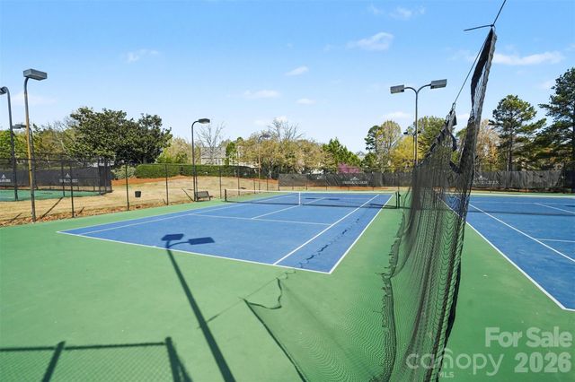 4615 Crownvista Drive, Charlotte, NC 28269