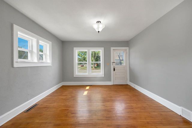 733 W GRANT STREET, Appleton, WI 54914