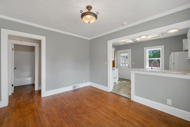 733 W GRANT STREET, Appleton, WI 54914