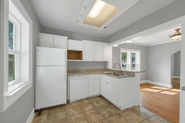 733 W GRANT STREET, Appleton, WI 54914