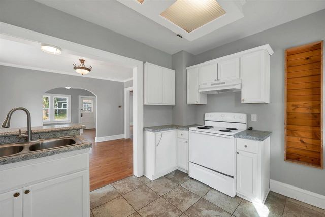 733 W GRANT STREET, Appleton, WI 54914