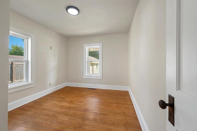 733 W GRANT STREET, Appleton, WI 54914