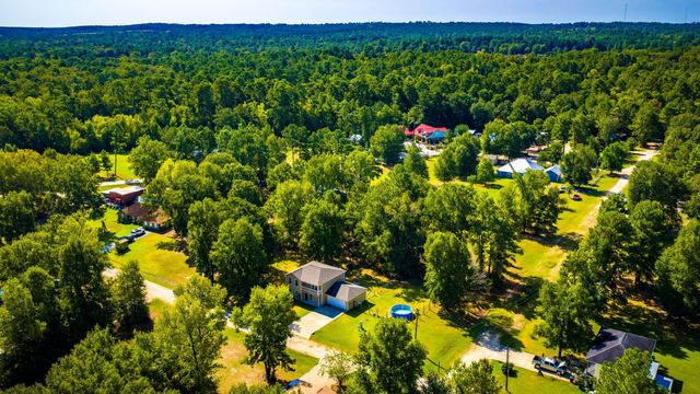 205 Bailly Lane, Livingston, TX 77351