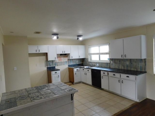 4745 PAN AMERICAN BOULEVARD, North Port, FL 34287