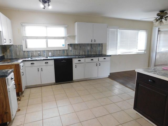 4745 PAN AMERICAN BOULEVARD, North Port, FL 34287