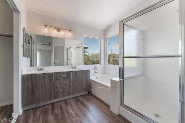 10436 Beachwalk Place, Las Vegas, NV 89144