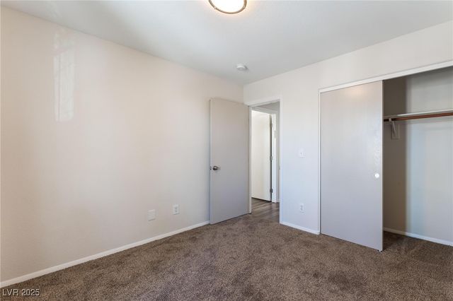 10436 Beachwalk Place, Las Vegas, NV 89144