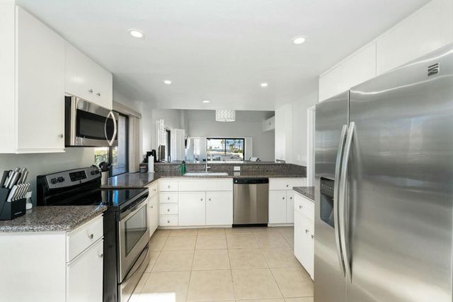 48624 Torrito Court, Palm Desert, CA 92260