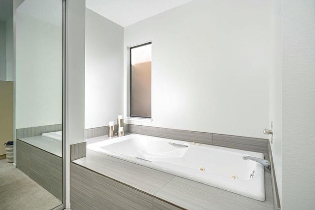 48624 Torrito Court, Palm Desert, CA 92260