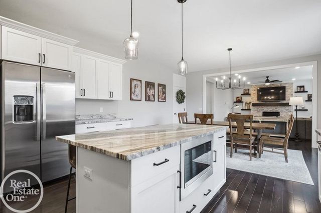 24487 Brookshire Drive, Macomb, MI 48042