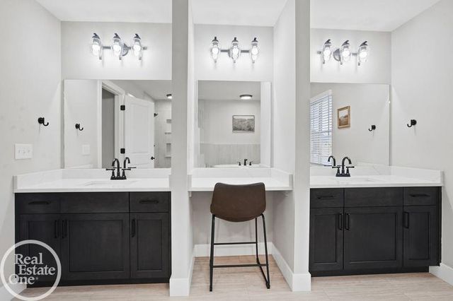 24487 Brookshire Drive, Macomb, MI 48042