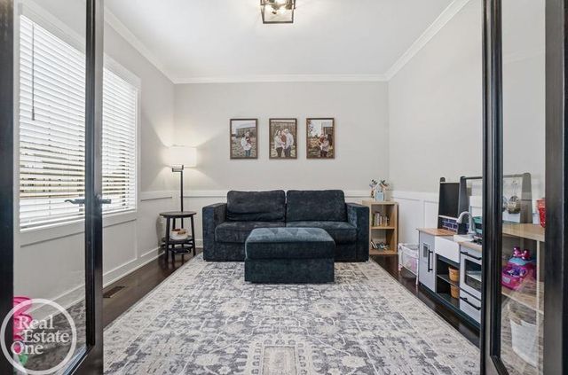 24487 Brookshire Drive, Macomb, MI 48042