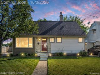 17456 Allen Street, Roseville, MI 48066