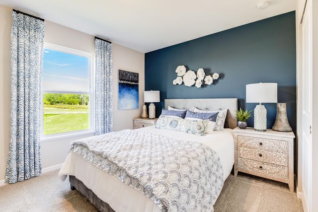 18634 Manor Gate Drive, Lowell, IN 46356