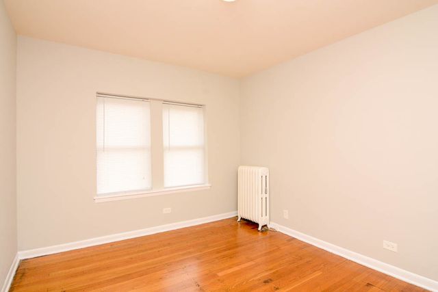 5736 N Winthrop Avenue 314, Chicago, IL 60660