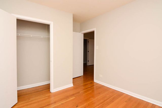 5736 N Winthrop Avenue 314, Chicago, IL 60660