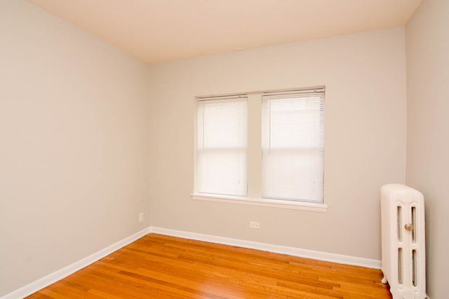 5736 N Winthrop Avenue 314, Chicago, IL 60660