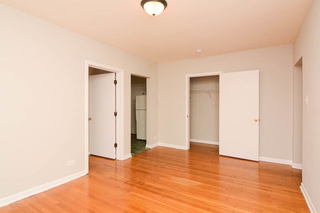 5736 N Winthrop Avenue 314, Chicago, IL 60660