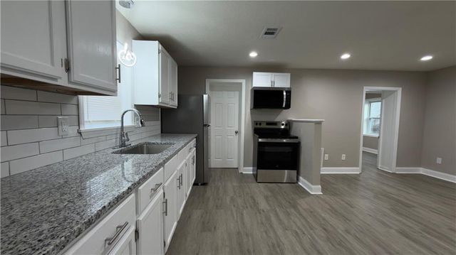 5610 Miami Avenue, Kansas City, KS 66106