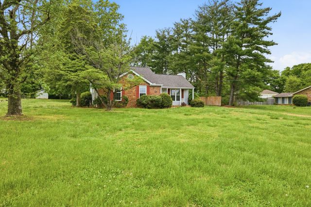 105 Benefield Dr, Smyrna, TN 37167