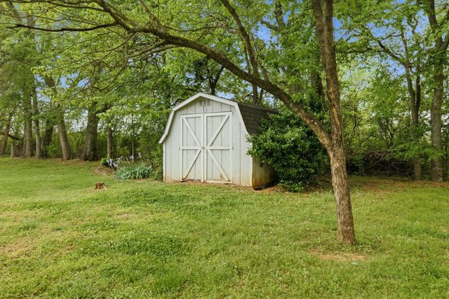105 Benefield Dr, Smyrna, TN 37167
