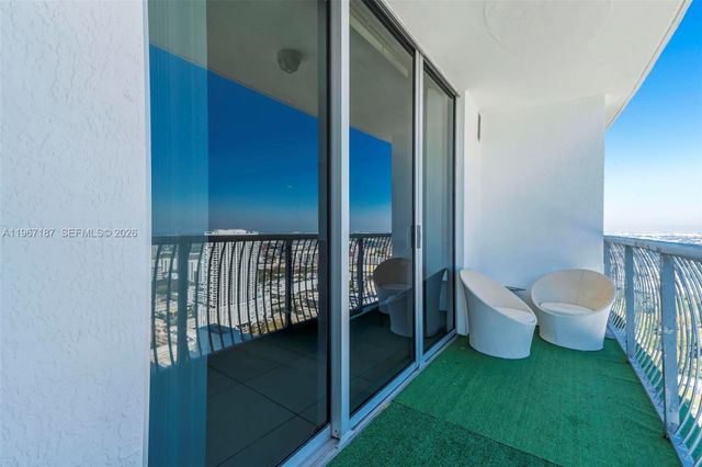 1750 N Bayshore Dr 4507, Miami, FL 33132