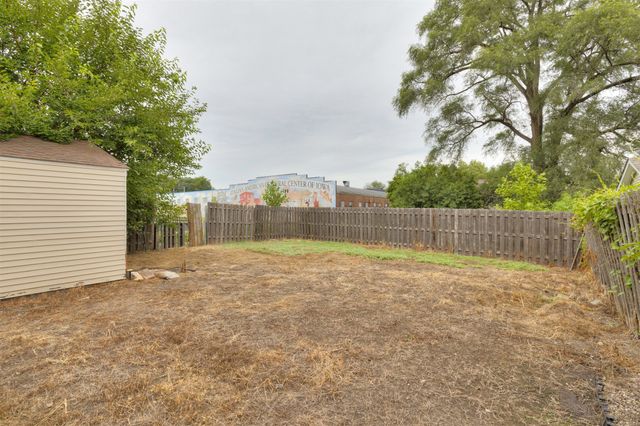 128 Hartford Avenue, Des Moines, IA 50315