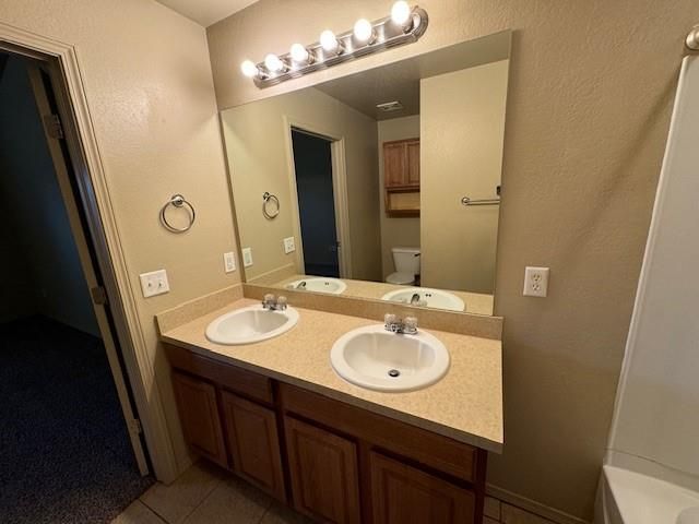 3629 Vanguard Drive, Yukon, OK 73099