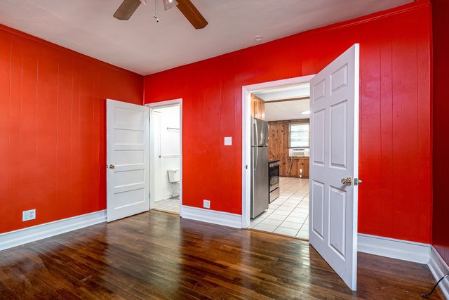 2208A Riverside Dr, Nashville, TN 37216