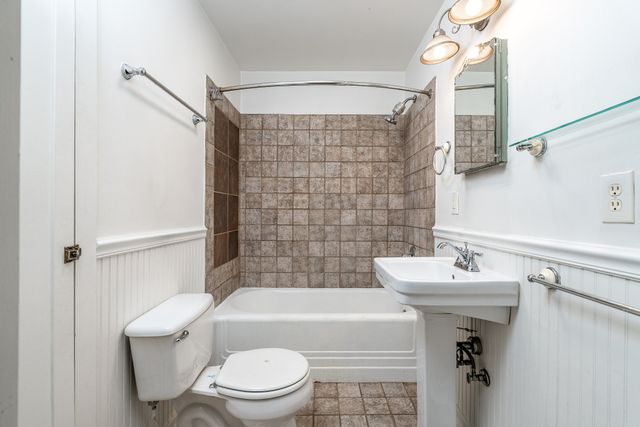 2208A Riverside Dr, Nashville, TN 37216