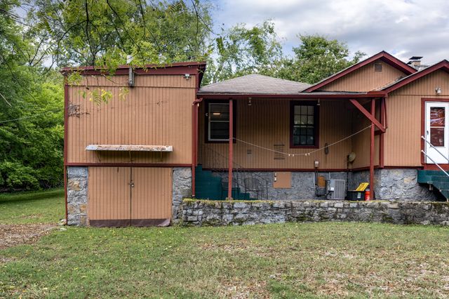 2208A Riverside Dr, Nashville, TN 37216
