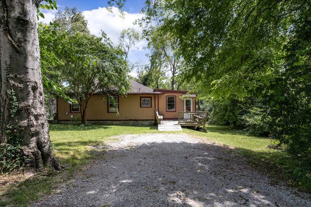 2208A Riverside Dr, Nashville, TN 37216
