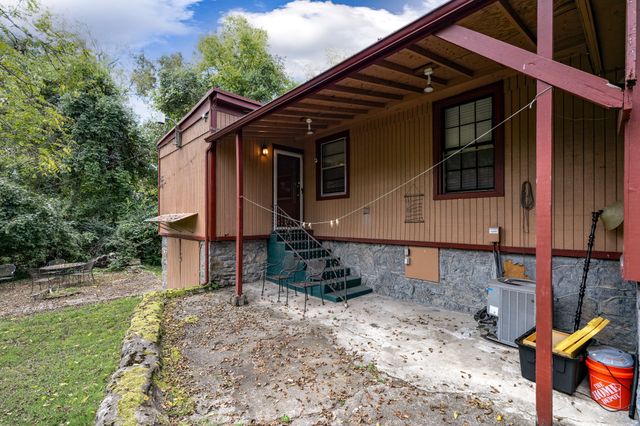2208A Riverside Dr, Nashville, TN 37216