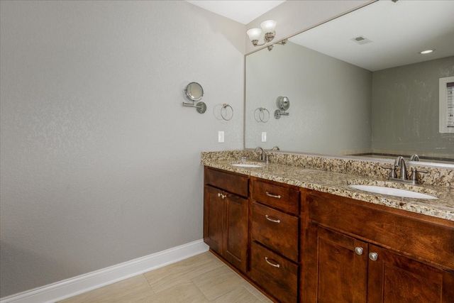 1406 S Sugar Creek Court, West Des Moines, IA 50266
