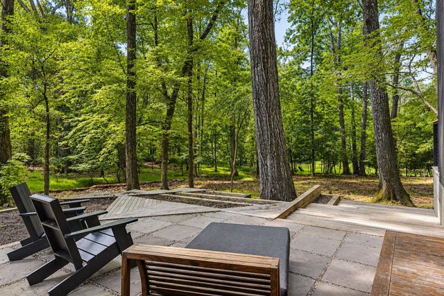 74 BROOKVILLE HOLLOW RD, Stockton, NJ 08559
