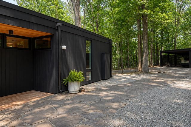 74 BROOKVILLE HOLLOW RD, Stockton, NJ 08559
