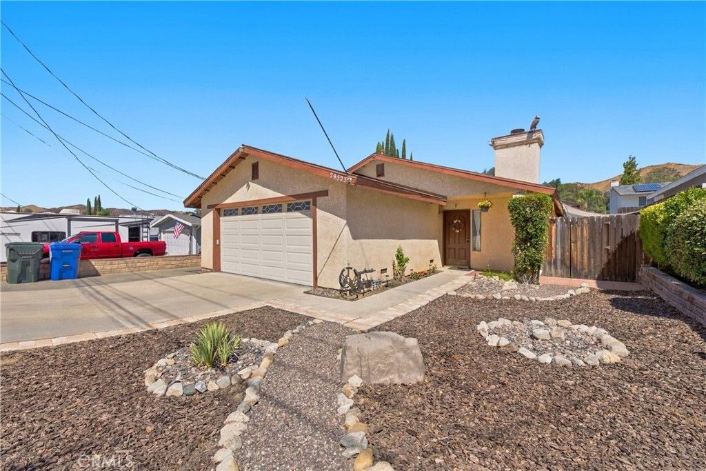 29523 Hunstock, Val Verde, CA 91384 — photo 2