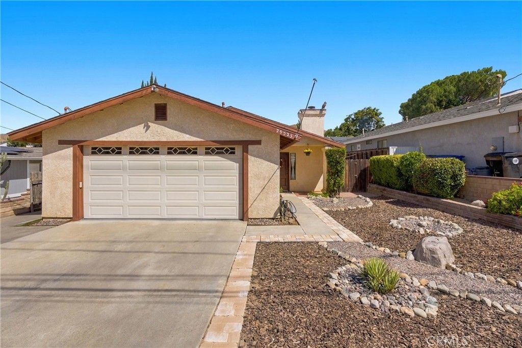 29523 Hunstock, Val Verde, CA 91384 — photo 3