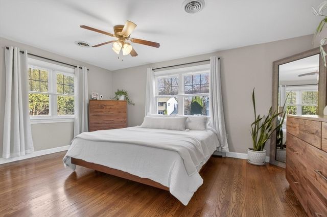 21 Huntington Ave, Methuen, MA 01844