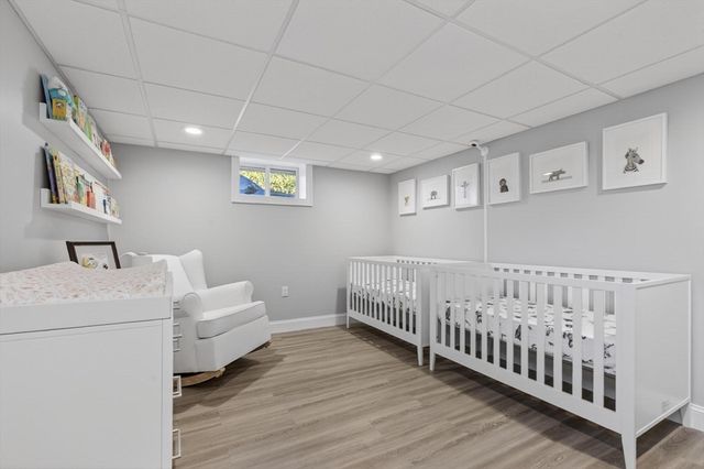 21 Huntington Ave, Methuen, MA 01844