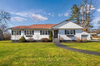 21 Huntington Ave, Methuen, MA 01844