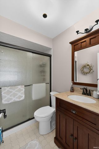 58849 County Road 1, Elkhart, IN 46517