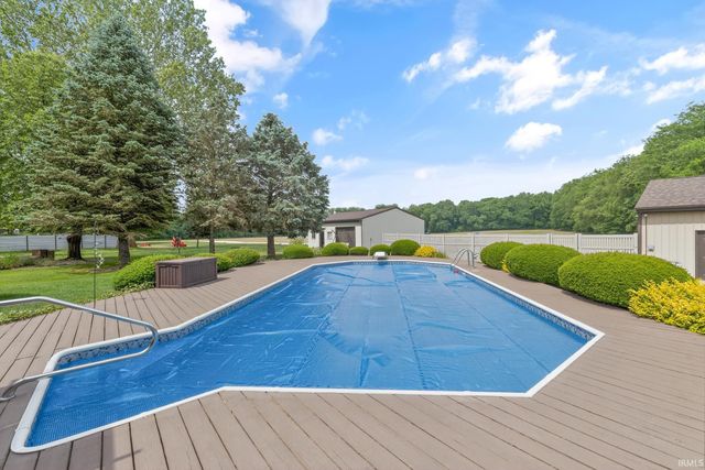 58849 County Road 1, Elkhart, IN 46517