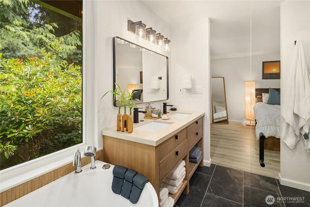 14642 NE 174th Street, Woodinville, WA 98072