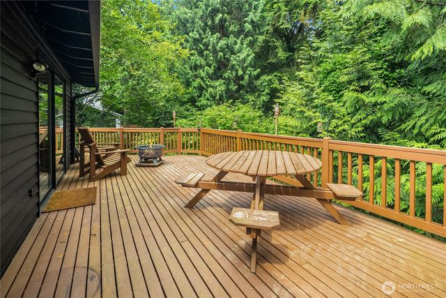 14642 NE 174th Street, Woodinville, WA 98072